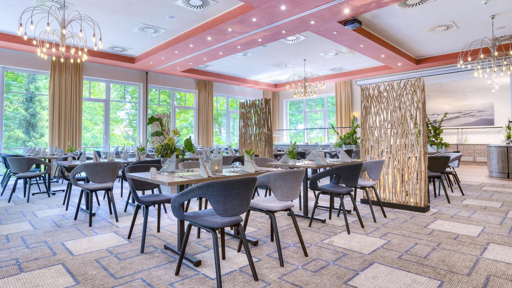 Ostseehotel Villen im Park - ein Rovell Hotel Ostseebad Heringsdorf Exterior foto