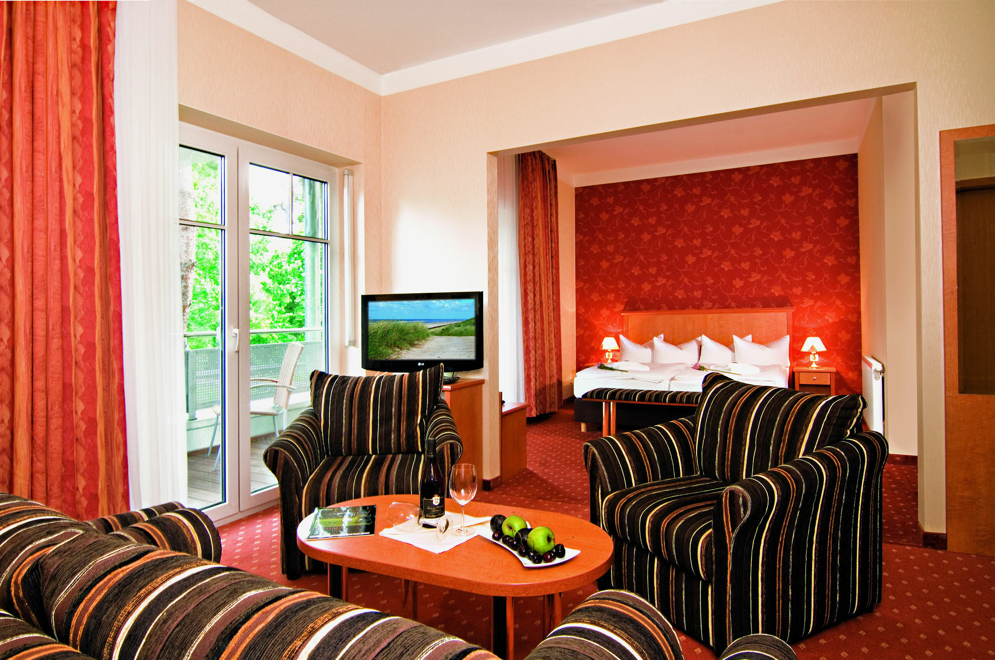 Ostseehotel Villen im Park - ein Rovell Hotel Ostseebad Heringsdorf Exterior foto