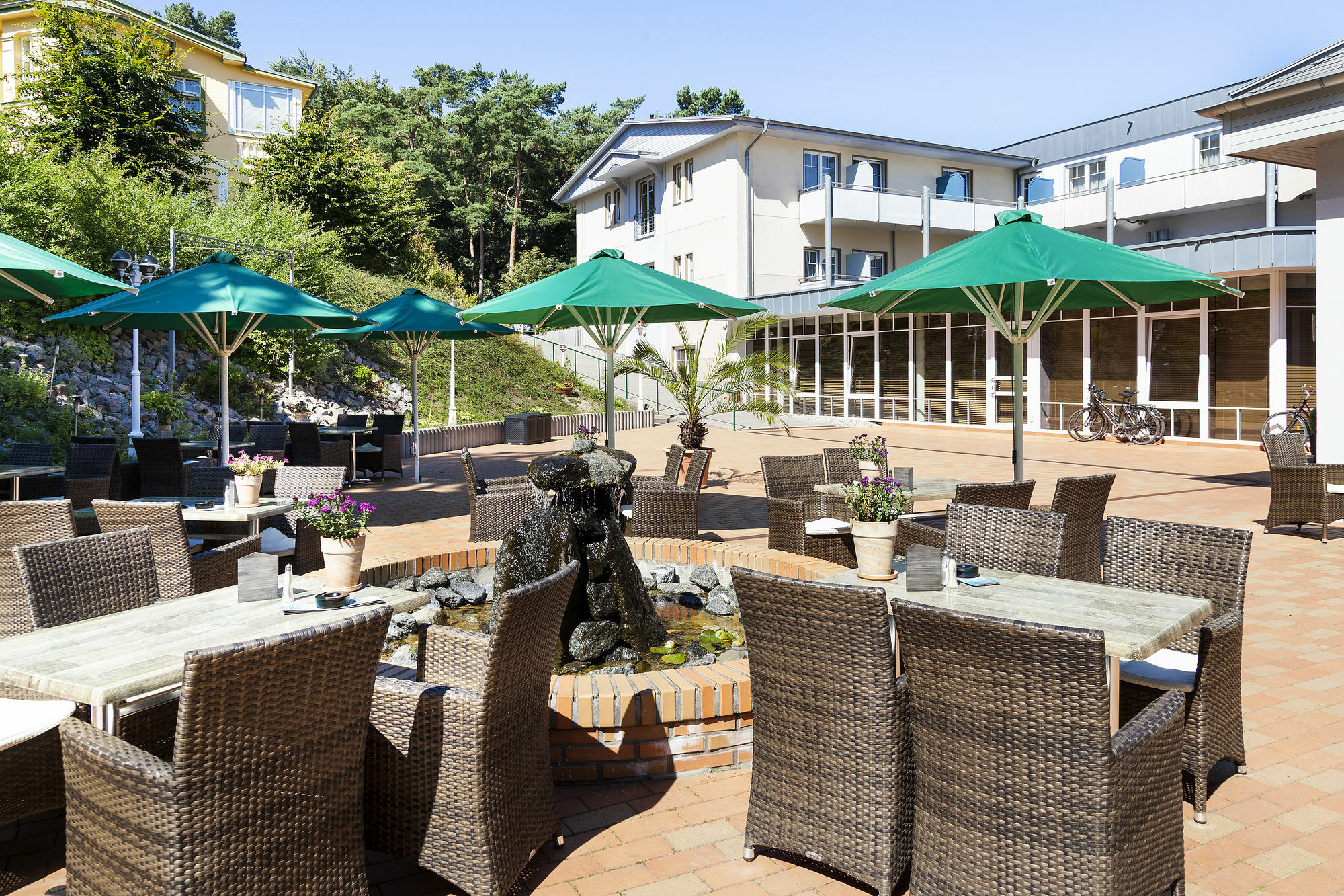 Ostseehotel Villen im Park - ein Rovell Hotel Ostseebad Heringsdorf Exterior foto